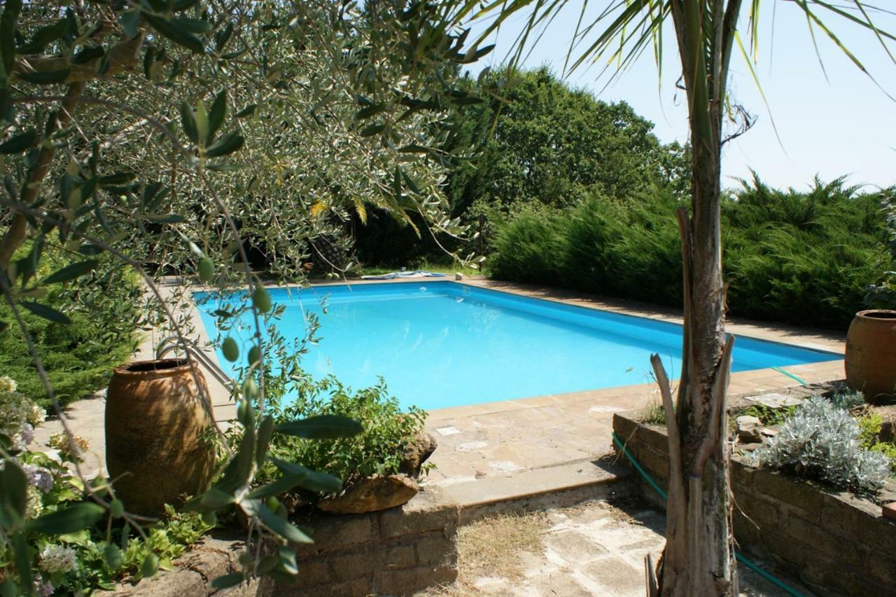 Villa Con Piscina Канале-Монтерано Экстерьер фото