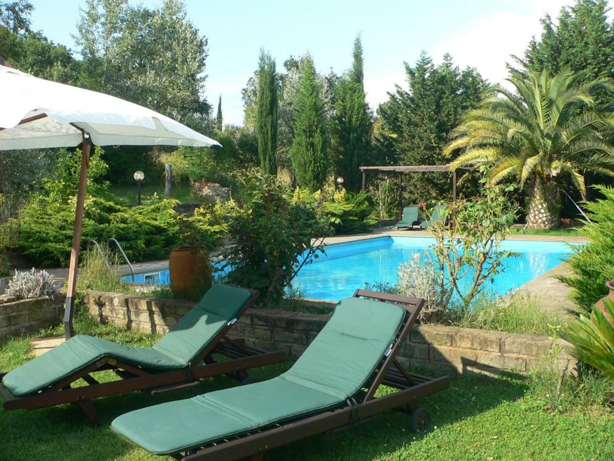 Villa Con Piscina Канале-Монтерано Экстерьер фото